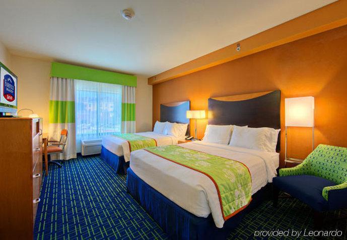 Fairfield Inn & Suites By Marriott San Antonio Seaworld / Westover Hills Dış mekan fotoğraf